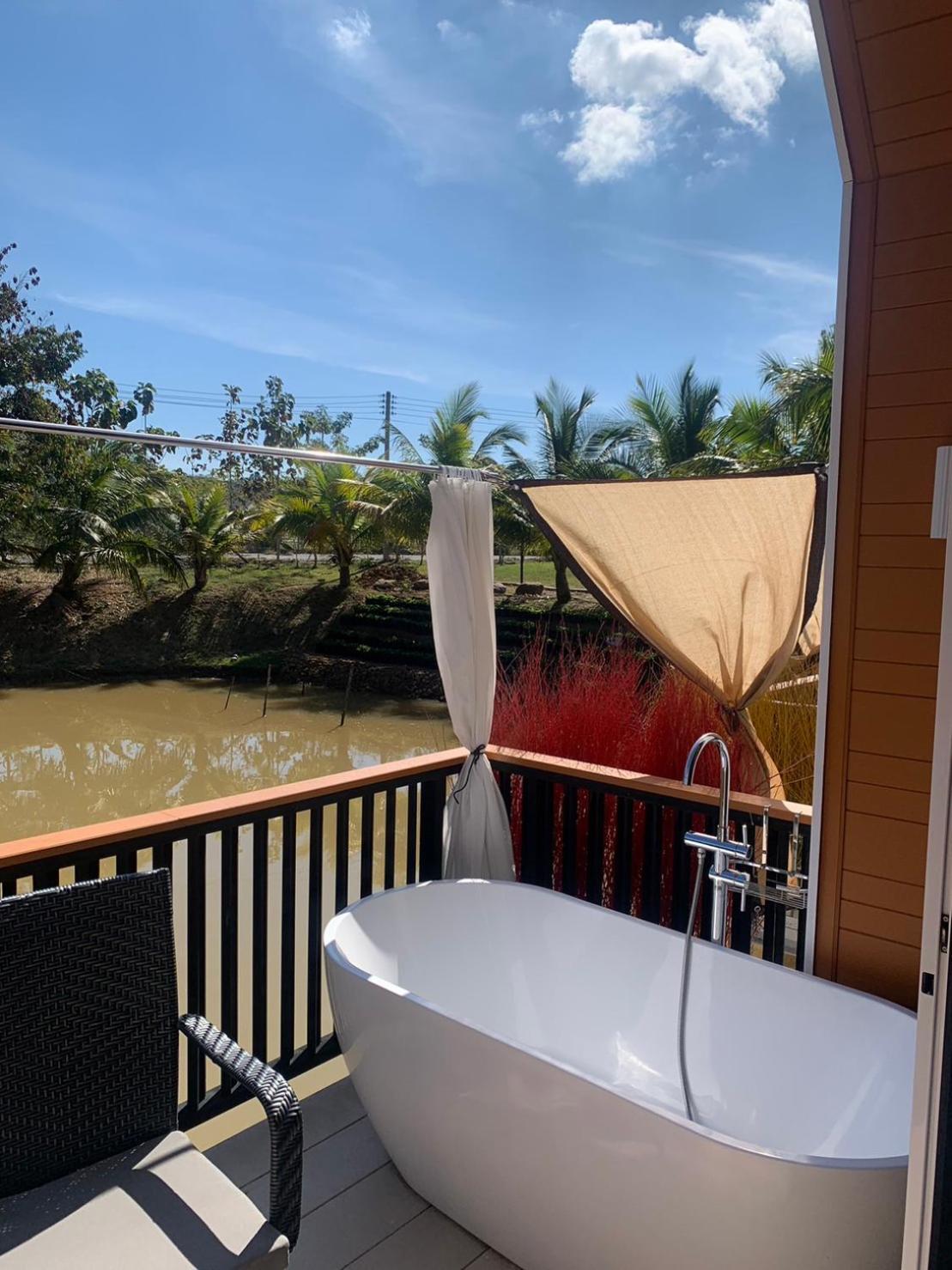 Baan Suan Madam บ้านสวนมาดามวังน้ำเขียว Extérieur photo